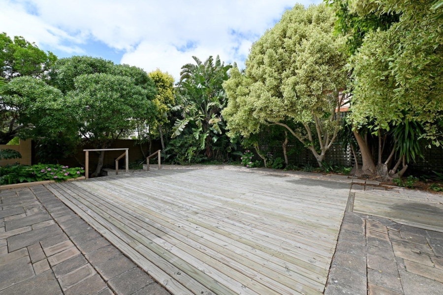 To Let 3 Bedroom Property for Rent in Fish Hoek Western Cape